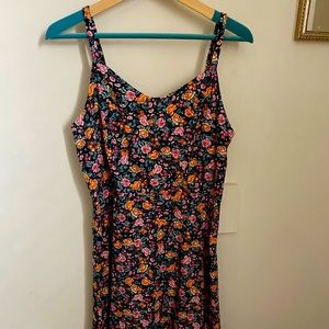 Women’s floral print sundress, size Medium